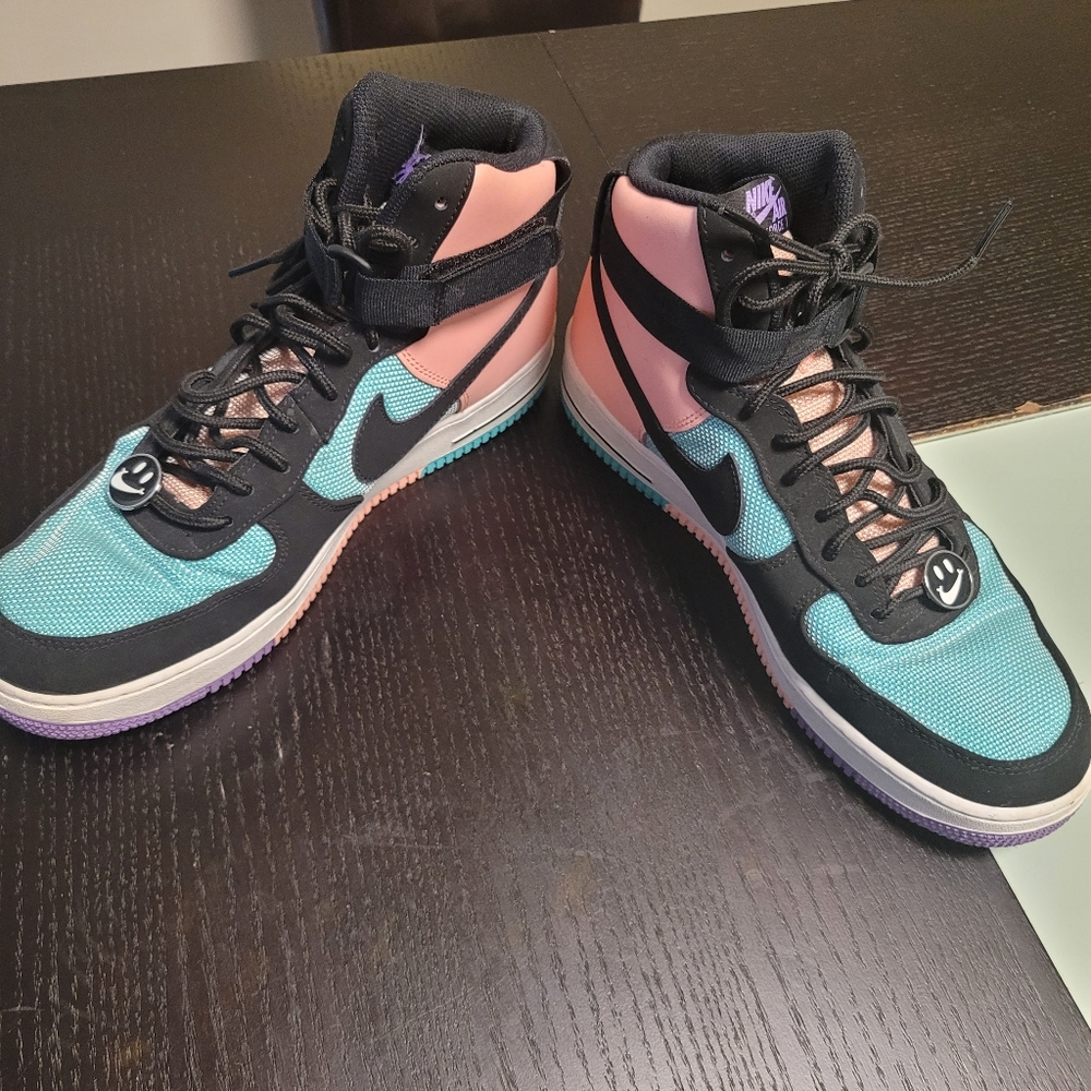 Air Force 1 High 'Have A Nike Day' CI2306-300 - Picture 4 of 10